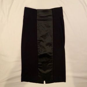Bebe Pencil Skirt with Satin Detail Size 6